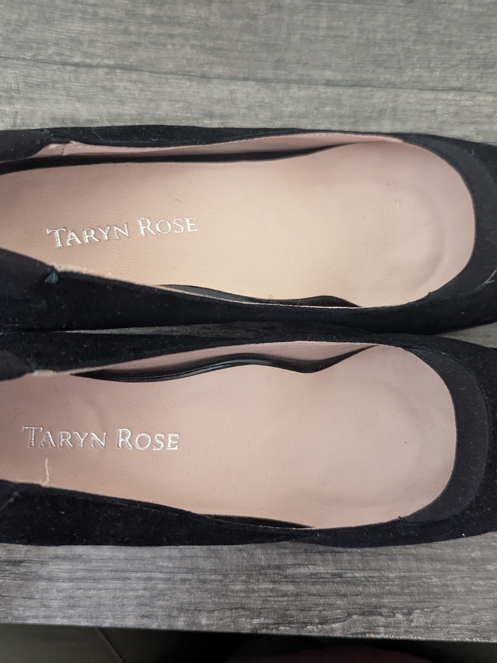 Taryn Rose Tabea Pumps